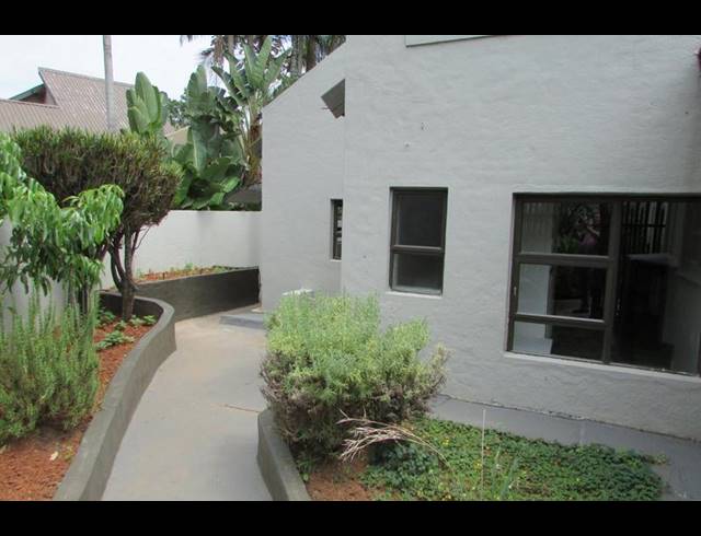 5 BEDROOM HOUSE FOR SALE IN WHITE RIVER EXT 18